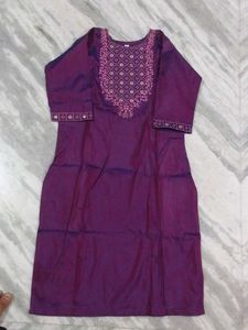 Elegant Purple Kurta Set with Embroidery