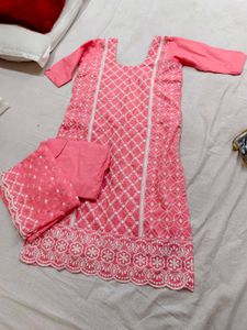 Elegant Pink Chikankari Kurta Set