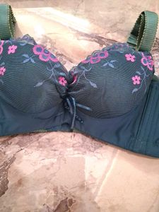 Beautiful Bra🍀🌱