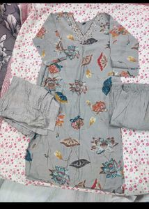 Elegant Floral Print Kurta Set with duppata