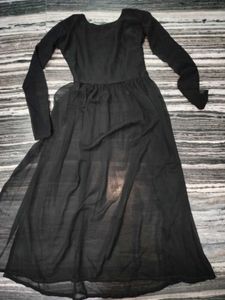 Elegant Black Ethnic nayra cut
