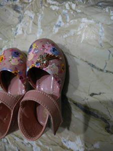 Sandal