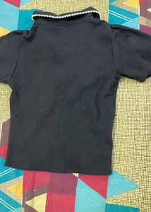 Chic Black Collared Crop Top