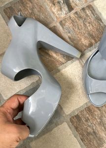 Melissa Grey Designer Heels Brand New Unused