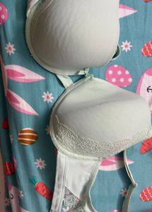 Light Green Lace Trim Bra