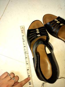 Cute Black Star Sandals