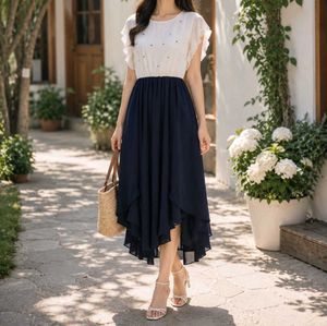 Chic Navy & White Midi Dress