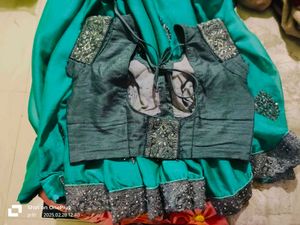 Women And Girls Sea Green Saree
