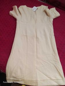Comfortable Cream woolen bodycon dress