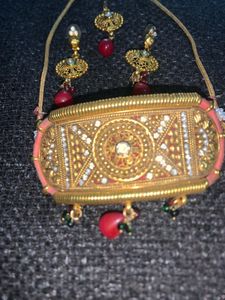 Gold-tone Marvadi Set