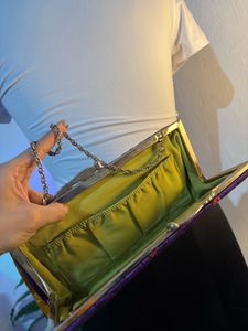 Vintage Floral Clasp Clutch. Prettiest Colour! 😍�