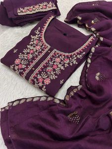 Embroidered Kurta Set