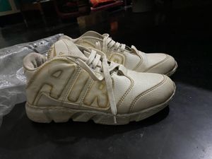 NIKE air uptempo