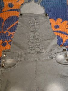 Unused New Dungaree Set
