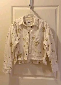 Final Sales 🔥Zara White Floral Print Cropped Deni