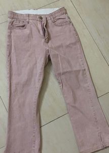 Light Pink 3/4th capris