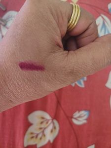 MyGlamm LIT Liquid Matte Lipstick