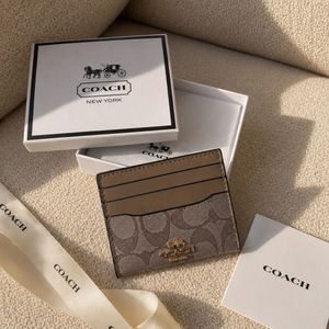 Coach Signature Card Holder