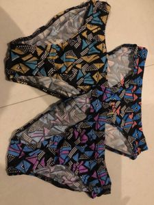 Retro Geometric Print Bikini Top