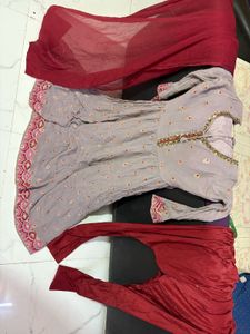 Elegant Lilac Kurta Set with Red Dupatta