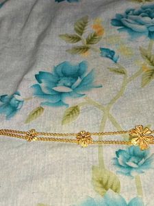 Elegant Gold Flower choker/Mangtika
