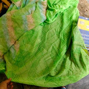 Vibrant Green Tie-Dye Saree