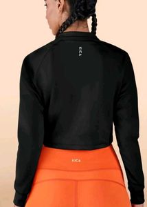 Black Cropped Quarter Zip Pullover