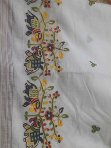 Chic , Embroidered White Saree