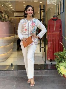 Embroidered cord set white