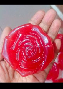 Red Rose 5 soap