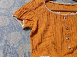 Cute Mustard Cropped Top