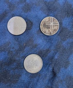 2 Ruppee Coins Cross Coin &amp; Commonwealth Game Logo
