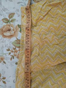 White Kurta with yellow Print +free 🎁