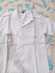 Men's White Short Sleeve Button-Up Shirt