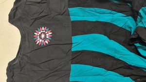 Chic Black &amp; Teal Striped Kurta