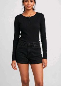Comfortable Black Thermal Set