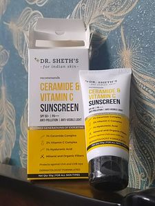 DR.SHETH'S CERAMIDE AND VITAMIN C SUNSCREEN