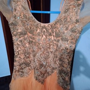 gown