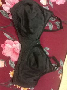Comfortable Beige &amp; Black Bras (2-Pack)