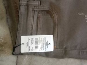 MAERZA Distressed Gray Jeans