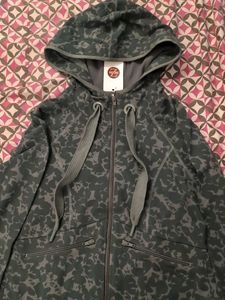 Stylish Camo Zip-Up Hoodie
