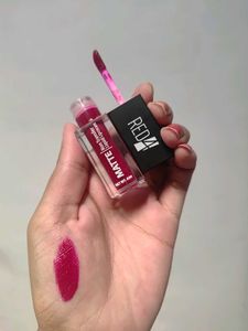 RED4 Matte Non Transfer Liquid Lipstick