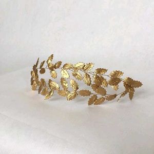 Golden Leaf Arm bracelet