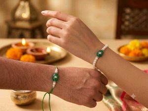 BEAUTIFUL RAKHI COMBO