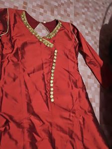 Red Silk kurtiwith Golden Embellishments