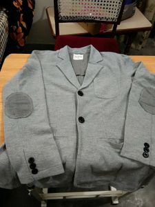 Stylish Gray Blazer