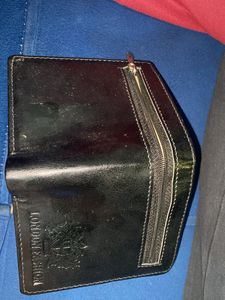 Sleek Black Leather Card Holder