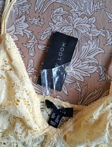 Butter Yellow Lacey Top (New with Tag) 💛