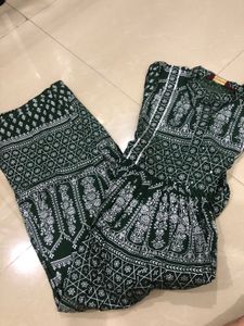 Green Print Anarkali Kurti (L)
