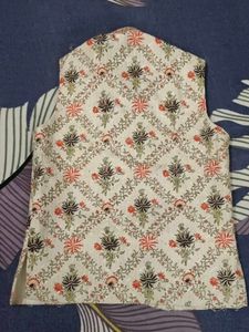 Ethinic Kurta Pajama With Beautiful Koti